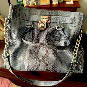 Michael Kors medium size purse and wallet.